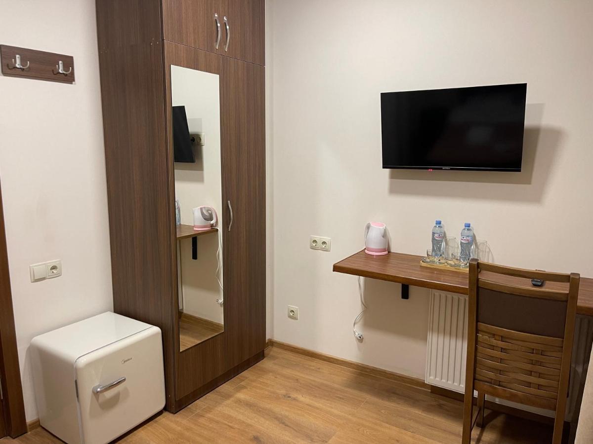 Art Family Hotel Tiflis Exterior foto